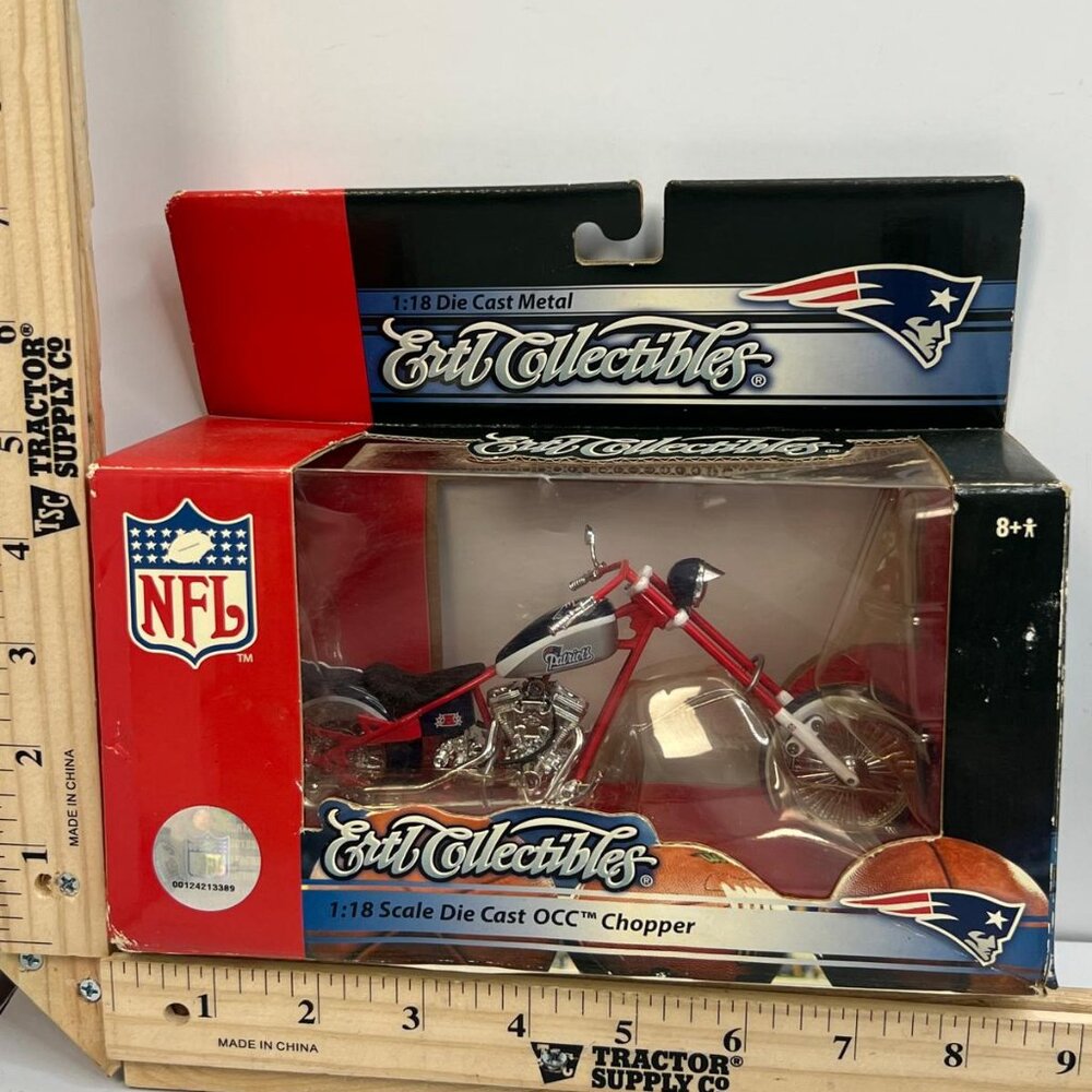 Ertl Collectibles New England Patriots OCC Chopper 1 18 Diecast Motorcycle